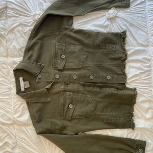 Q2 RAW HEM OLIVE DENIM JACKET